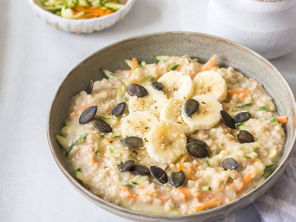 Zucchini-Karotten-Porridge